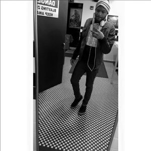 Meet your Posher, Austin